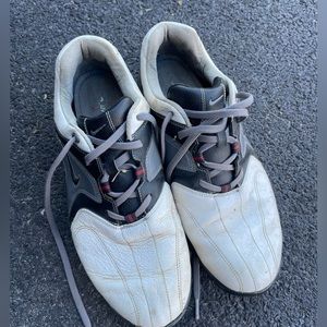 Nike golf shoes. Size 10. Good shape with lots of life left.